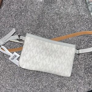 Michael Kors Fannypack